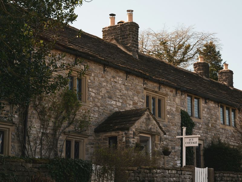 Ivy Cottage property in the Peak District. Ivy Cottage property in the Peak District.